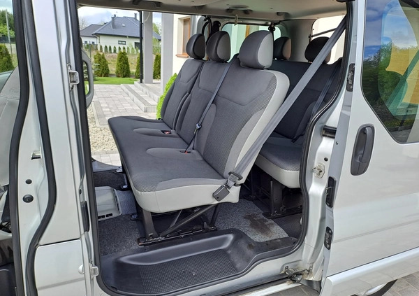 Opel Vivaro cena 39800 przebieg: 167700, rok produkcji 2010 z Wyszków małe 172